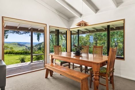 Photo of property in 40 Longview Road, Poraiti, Napier, 4182