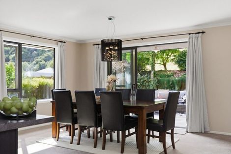 Photo of property in 21 Bathurst Crescent, Pyes Pa, Tauranga, 3112