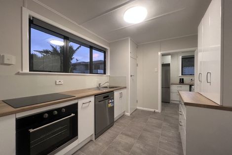 Photo of property in 1 Pukemiro Road, Te Kamo, Whangarei, 0112