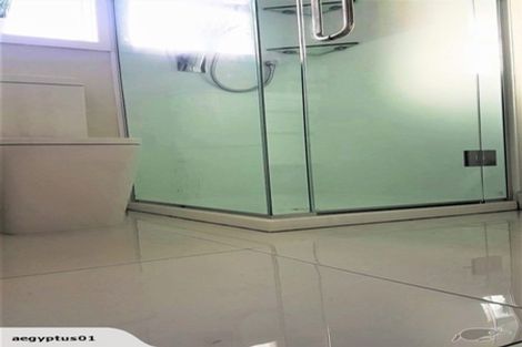 Photo of property in 4/27 Nikau Street, New Lynn, Auckland, 0600