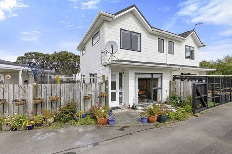 Photo of property in 4/24 Mason Street, Moera, Lower Hutt, 5010