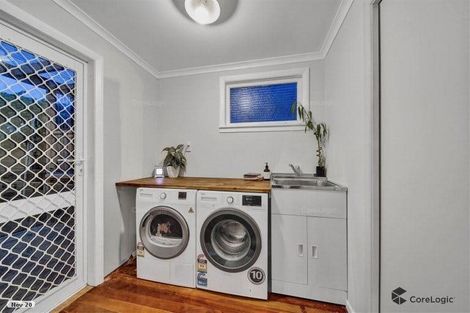 Photo of property in 24 Disraeli Street, Hawera, 4610