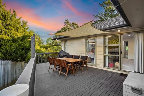 Photo of property in 31 Quincey Place, Massey, Auckland, 0614