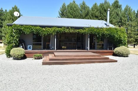 Photo of property in 15 North West Arch, Twizel, 7901