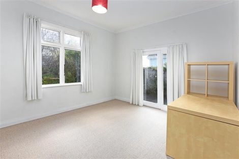 Photo of property in 1 Kilgour Street, Roslyn, Dunedin, 9010