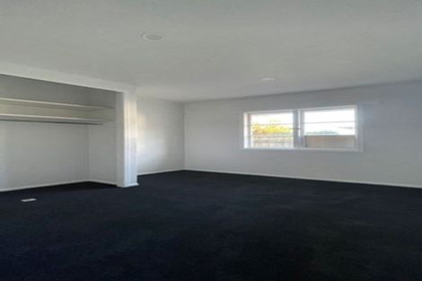 Photo of property in 51 Hallberry Road, Mangere East, Auckland, 2024