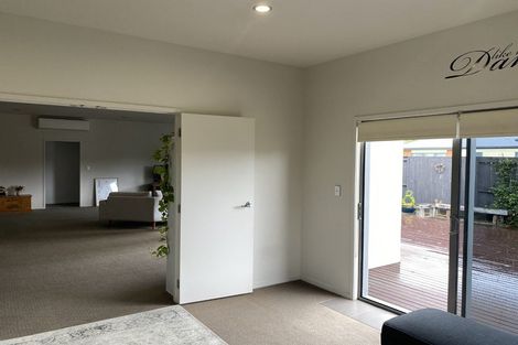 Photo of property in 24 Malbec Place, Rototuna, Hamilton, 3210