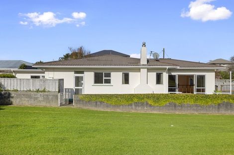 Photo of property in 23a Puni Street, Fitzroy, New Plymouth, 4312