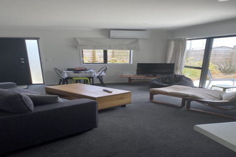 Photo of property in 71u1 Storey Avenue, Forest Lake, Hamilton, 3200