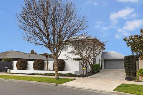 Photo of property in 44 Crombie Green, Northwood, Christchurch, 8051