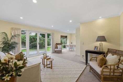 Photo of property in 395a Yaldhurst Road, Russley, Christchurch, 8042