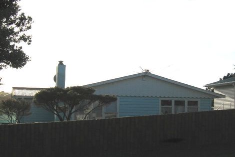 Photo of property in 79 Castor Crescent, Cannons Creek, Porirua, 5024