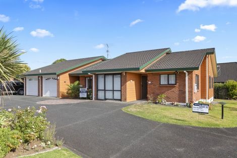 Photo of property in 151i Kitchener Road, Pukekohe, 2120