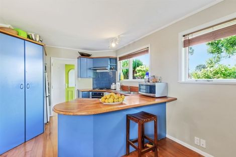 Photo of property in 18 Glenamoy Crescent, Johnsonville, Wellington, 6037