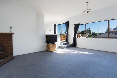 Photo of property in 11 Dunton Drive, Welcome Bay, Tauranga, 3112