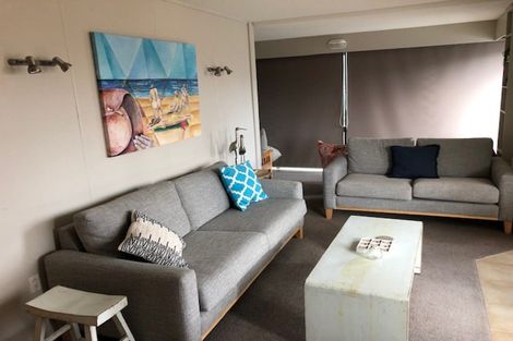 Photo of property in 40 Maunganui Road, Mount Maunganui, 3116