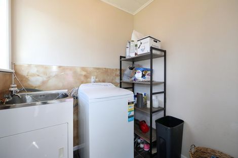 Photo of property in 73 Middle Road, Havelock North, 4130
