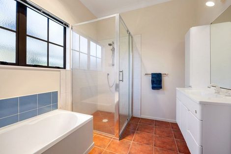 Photo of property in 37 Princes Street, Cambridge, 3434