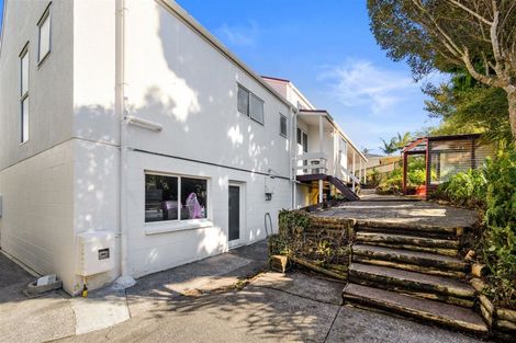 Photo of property in 19 Blundell Place, Chatswood, Auckland, 0626