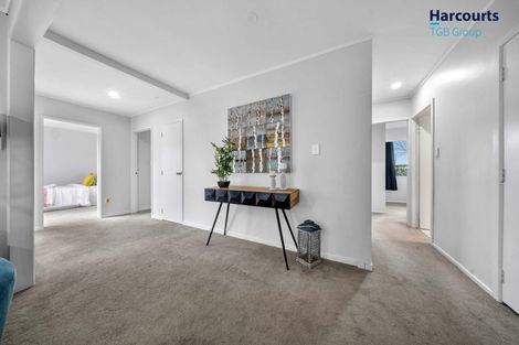 Photo of property in 67 Manuroa Road, Takanini, 2112