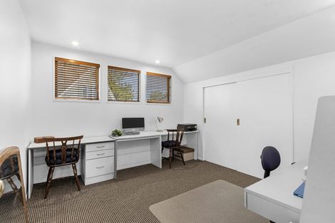Photo of property in 22 Snowdon Road, Fendalton, Christchurch, 8052