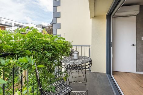 Photo of property in 2/211 Worcester Street, Christchurch Central, Christchurch, 8011