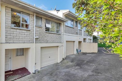 Photo of property in 2/19 Copley Street, New Lynn, Auckland, 0600