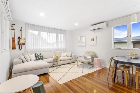 Photo of property in 13 Helena Street, Massey, Auckland, 0614