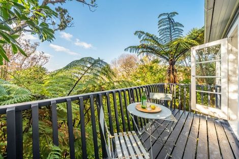 Photo of property in 11 Terawhiti Terrace, Karori, Wellington, 6012