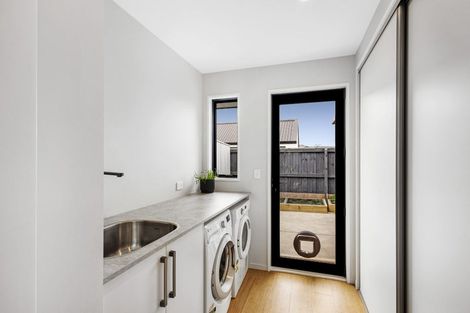 Photo of property in 5 Maurice James Way, Prebbleton, 7604