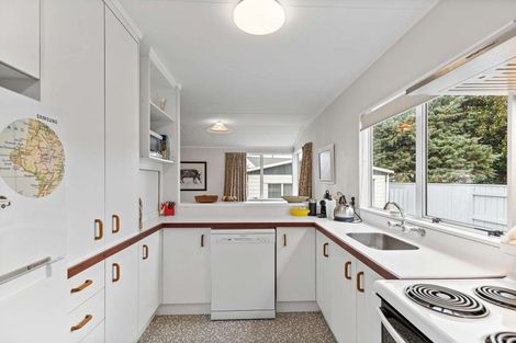 Photo of property in 8 Mercury Street, Milson, Palmerston North, 4414