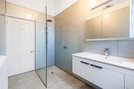 Photo of property in 142 Taieri Road, Kaikorai, Dunedin, 9010