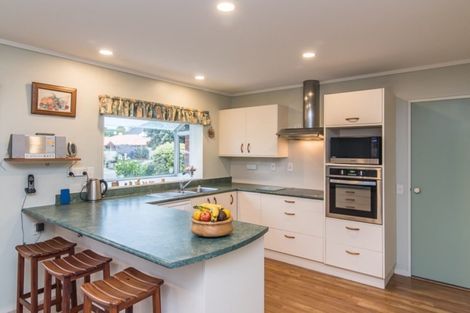 Photo of property in 59 Queens Road, Waikanae Beach, Waikanae, 5036