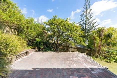 Photo of property in 2/77 Stanley Road, Glenfield, Auckland, 0629