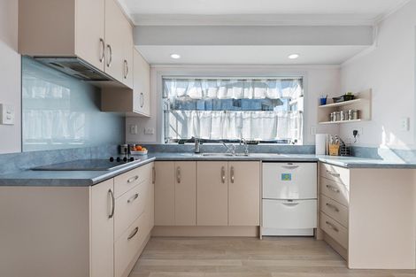 Photo of property in 65 Waipa Esplanade, Ngaruawahia, 3720