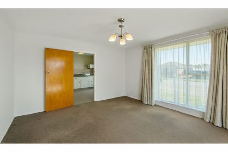 Photo of property in 17 Blakehall Place, Spreydon, Christchurch, 8024