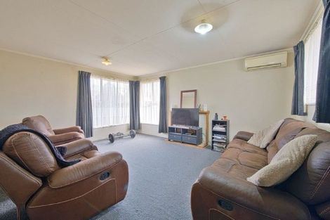 Photo of property in 7 Kirkcaldy Crescent, Flaxmere, Hastings, 4120