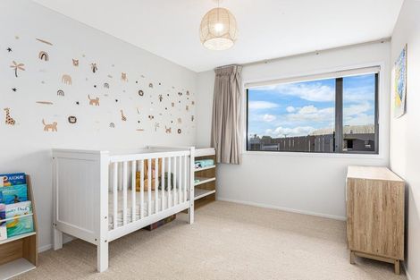 Photo of property in 58 Muri Road, Pukerua Bay, 5026