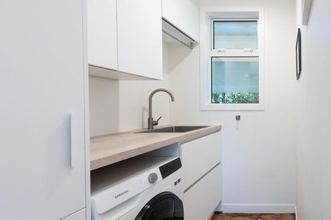 Photo of property in 24 Robinson Street, Cambridge, 3434