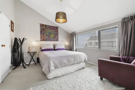 Photo of property in 14a Lyall Parade, Lyall Bay, Wellington, 6022