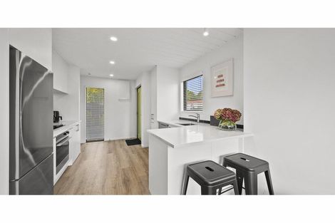 Photo of property in 8a Champion Street, Edgeware, Christchurch, 8013