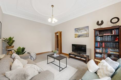 Photo of property in 1 Dover Street, Island Bay, Wellington, 6023