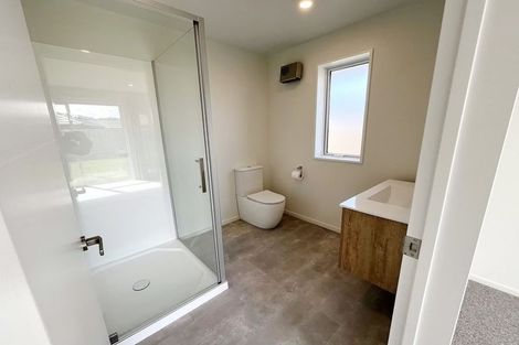 Photo of property in 8 Clare Street, Woodend, 7610