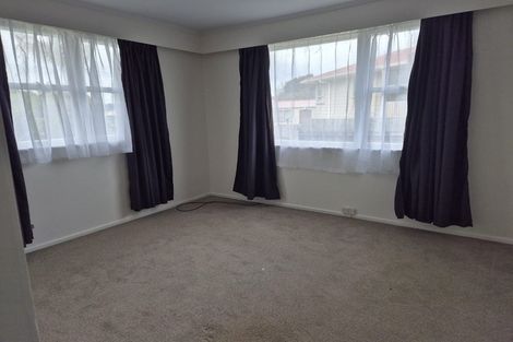 Photo of property in 40 Forest Hill Road, Henderson, Auckland, 0612