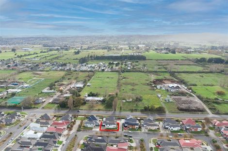 Photo of property in 53 Tarapiroe Avenue, Takanini, 2112