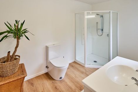Photo of property in 110 School Road, Te Horo, Otaki, 5582