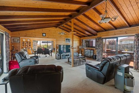 Photo of property in 10 Bradley Place, Lynmore, Rotorua, 3010