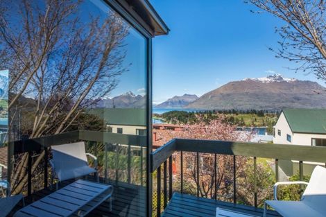 Photo of property in 43 Panorama Terrace, Queenstown, 9300