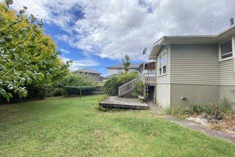 Photo of property in 25 Withers Road, Glen Eden, Auckland, 0602