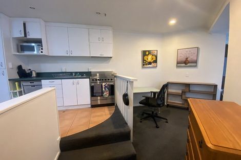 Photo of property in Terrace Garden Apartments, 2d/120 The Terrace, Wellington Central, Wellington, 6011